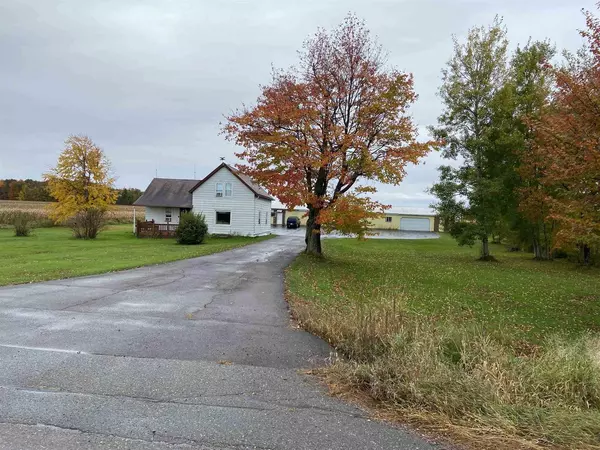 100813 COUNTY ROAD A, Dorchester, WI 54425