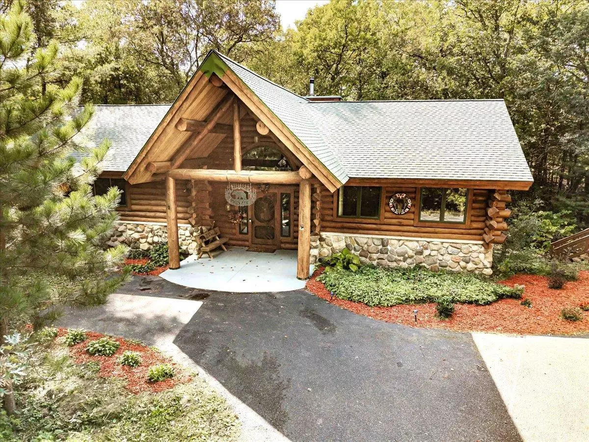 Almond, WI 54090,9640 COUNTY ROAD D