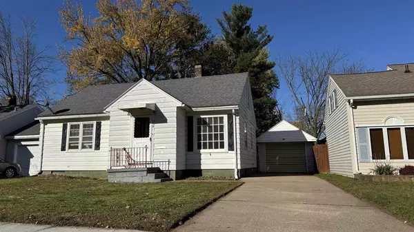 Wausau, WI 54403,930 ROSS AVENUE