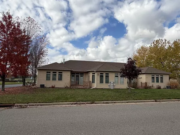 701 & 703 COMMUNITY DRIVE, Colby, WI 54421