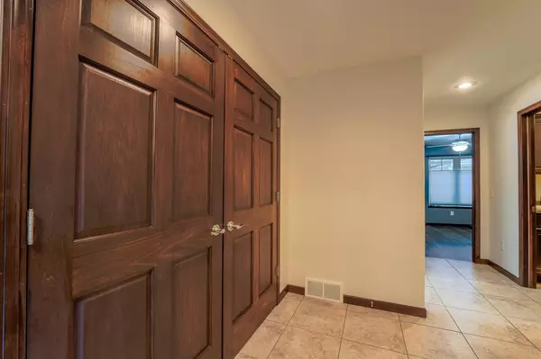 Kronenwetter, WI 54455,2219 BRYCE LANE #Unit 8A