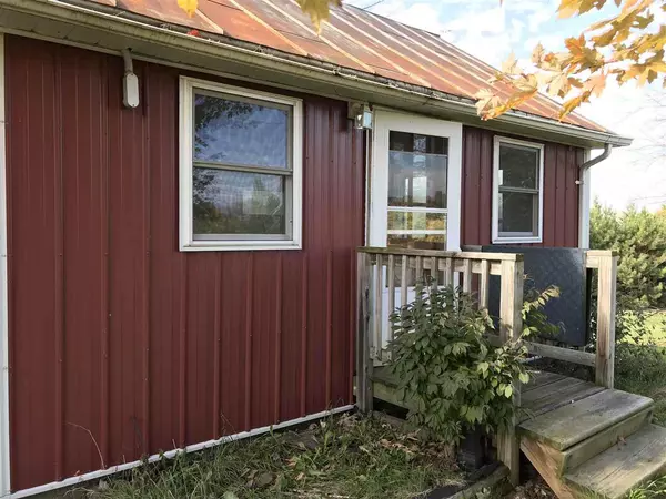 Weyauwega, WI 54983,N3168 HWY 110