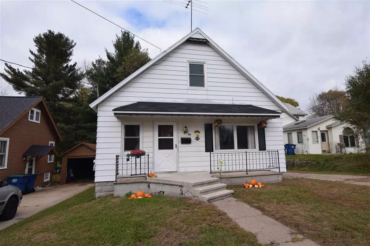 Clintonville, WI 54929,96 WAUPACA STREET