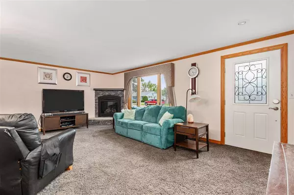 Neenah, WI 54956,1530 AMES STREET