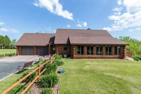 4350 N HWY P, New Franken, WI 54229