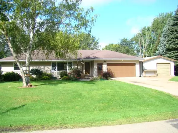 N1547 RIDGEWAY DRIVE, Greenville, WI 54942