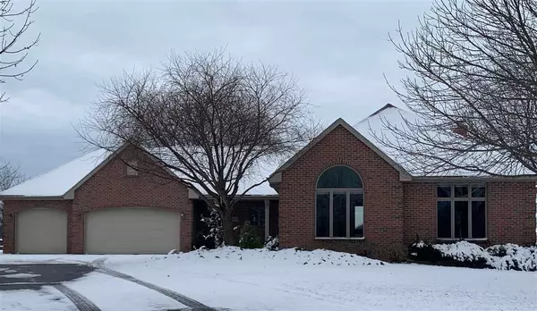 3381 KNOX LANE, Neenah, WI 54956