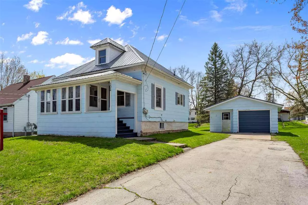 Black Creek, WI 54106,102 FALK STREET