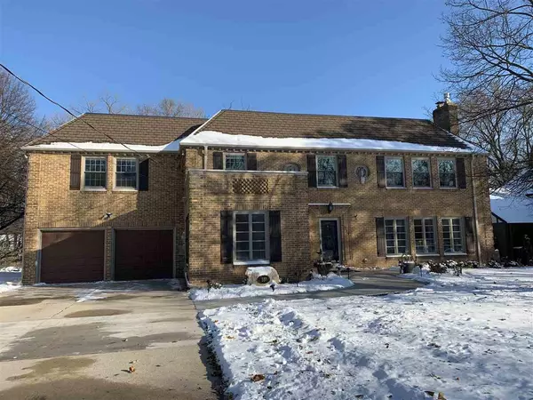 337 PARK DRIVE, Neenah, WI 54956
