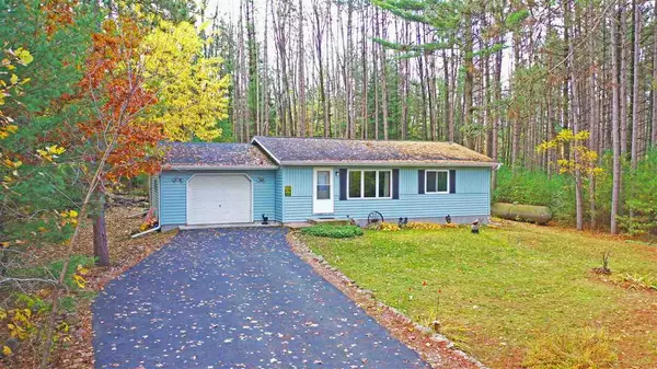 E2239 CONIFER DRIVE, Waupaca, WI 54981