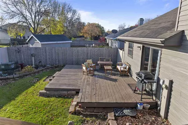 Menasha, WI 54952,1257 MEADOWVIEW DRIVE