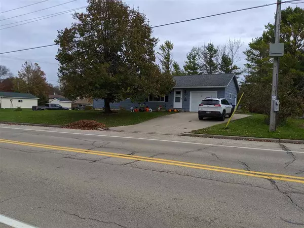 New London, WI 54961,1702 PERSHING ROAD