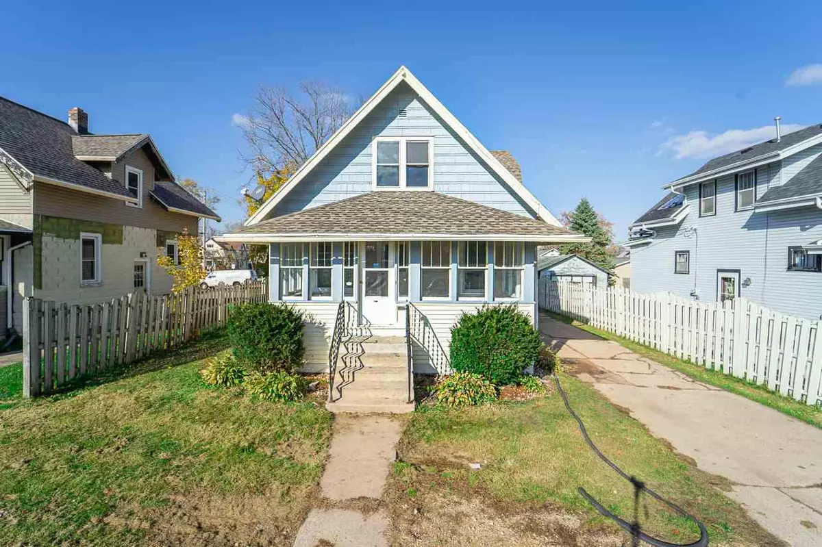 New London, WI 54961,505 E BEACON STREET