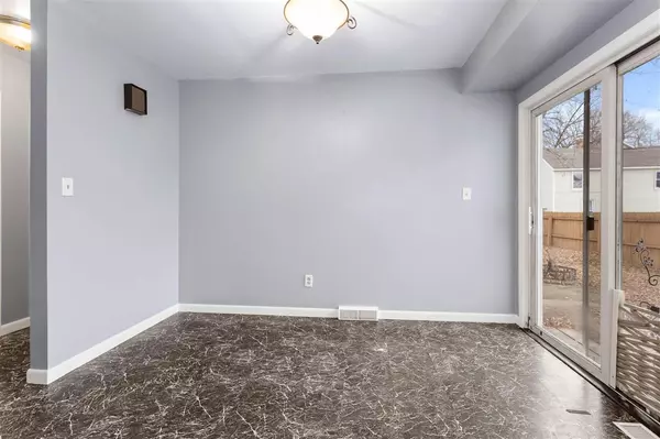 New London, WI 54961,217 AVON STREET