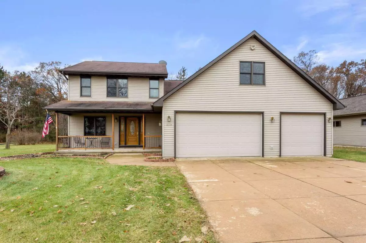 Manawa, WI 54949,379 PINE STREET