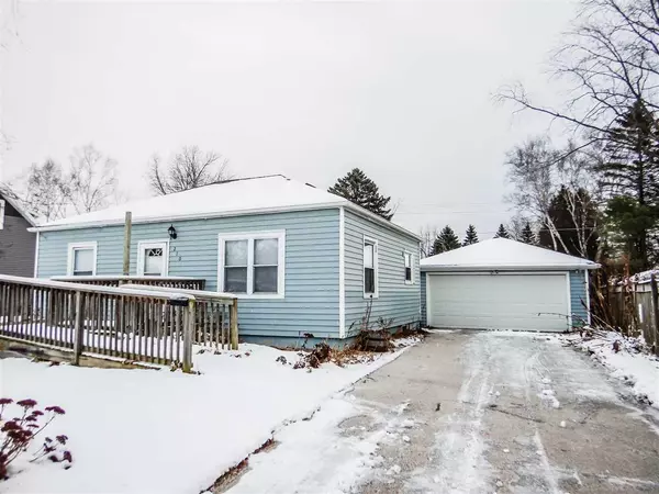 210 VERNON STREET, Algoma, WI 54201