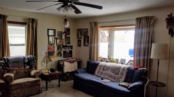 New London, WI 54961,1502 LAWRENCE STREET