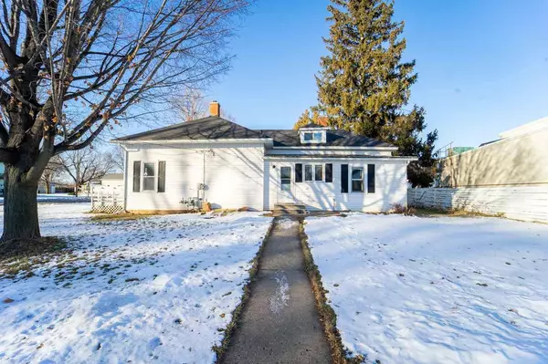 Manawa, WI 54949,308 UNION STREET