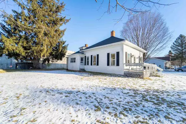 Manawa, WI 54949,308 UNION STREET