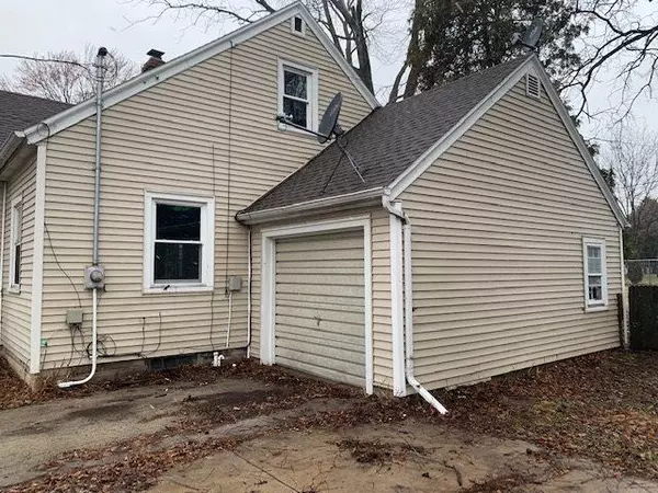 Menasha, WI 54952,712 1ST STREET