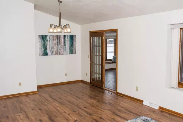 Menasha, WI 54952,1403 STARDUST DRIVE