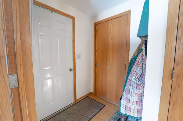 Waupaca, WI 54981,N2534 BRITTANY LANE