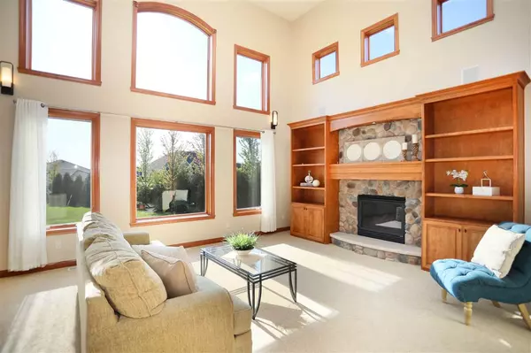 Menasha, WI 54952,2391 TRUMPETER SWAN LANE