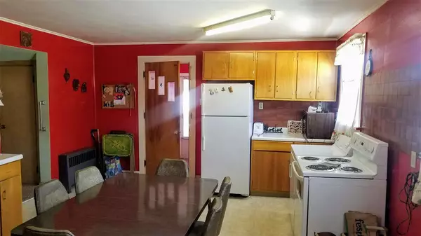 New London, WI 54961,1008 W WAUPACA STREET