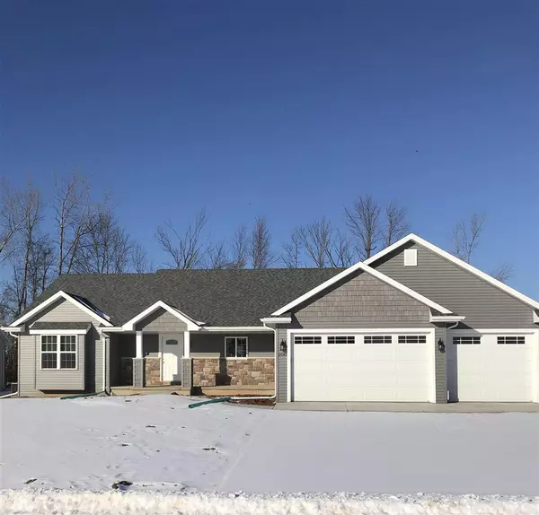 4819 N VINCENT DRIVE, Appleton, WI 54913