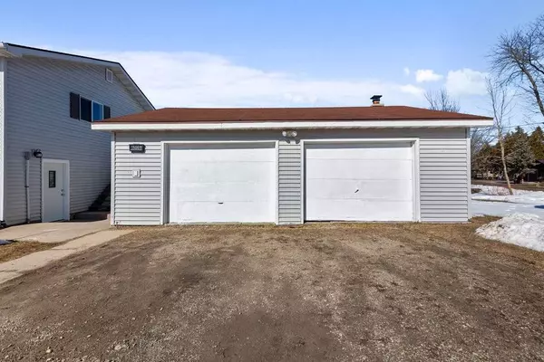 Omro, WI 54963,6508 YOUNG ROAD