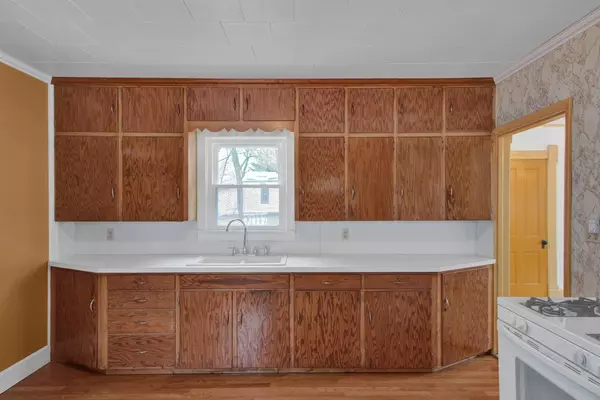 Hancock, WI 54943,313 E SOUTH LAKE STREET