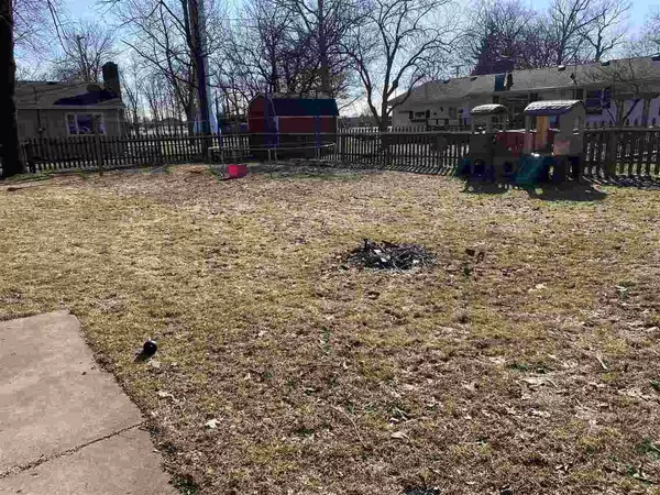 Kaukauna, WI 54130,2205 PARKWOOD DRIVE