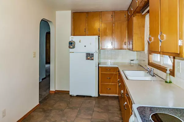 New London, WI 54961,524 E WASHINGTON STREET