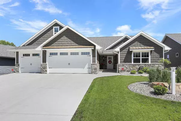 1008 HEYERDAHL HEIGHTS, Oneida, WI 54115