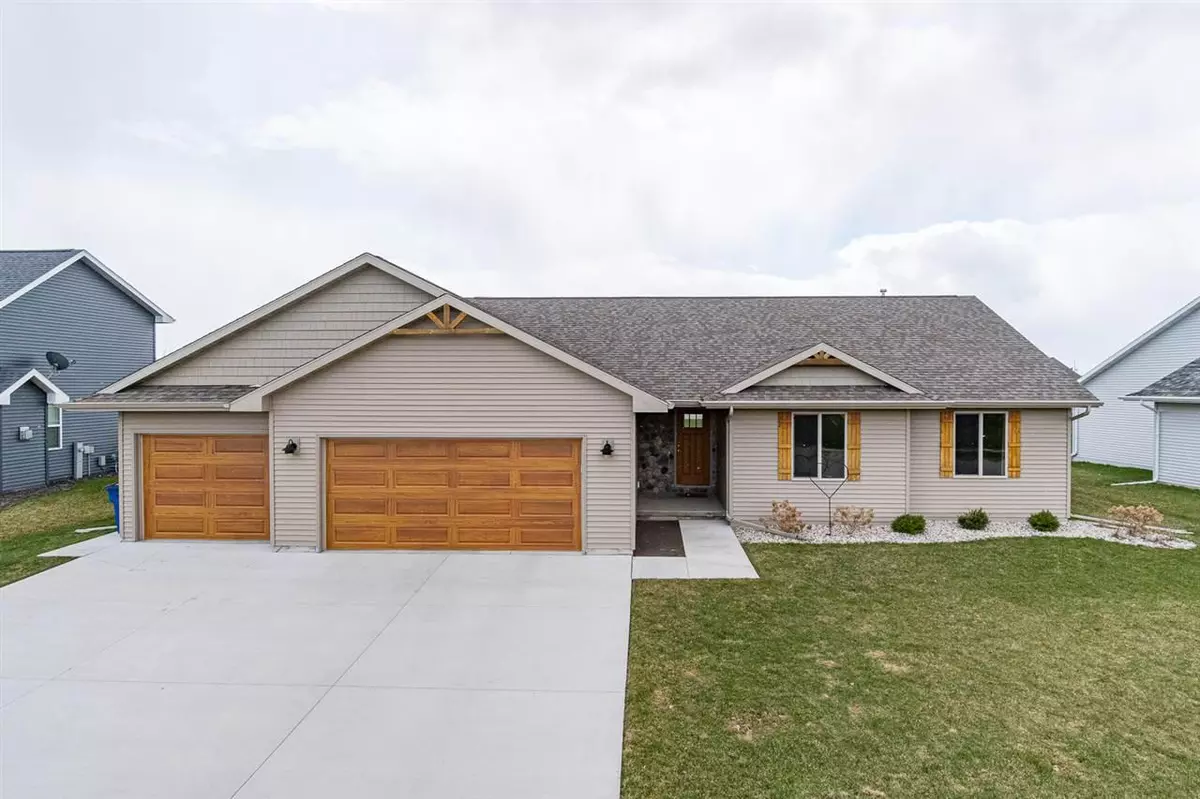 Omro, WI 54963,1900 JUSTIN DRIVE