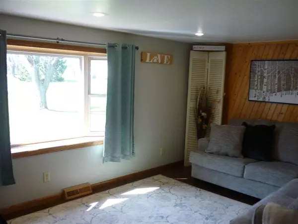 Van Dyne, WI 54979,W6827 NORTH EASTWOOD STREET