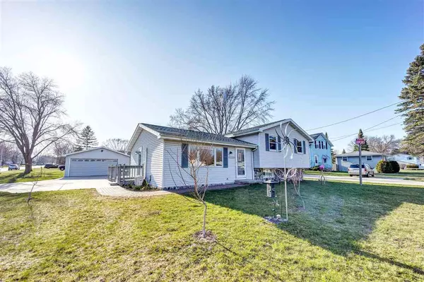 Howard, WI 54313,1033 CARDINAL LANE