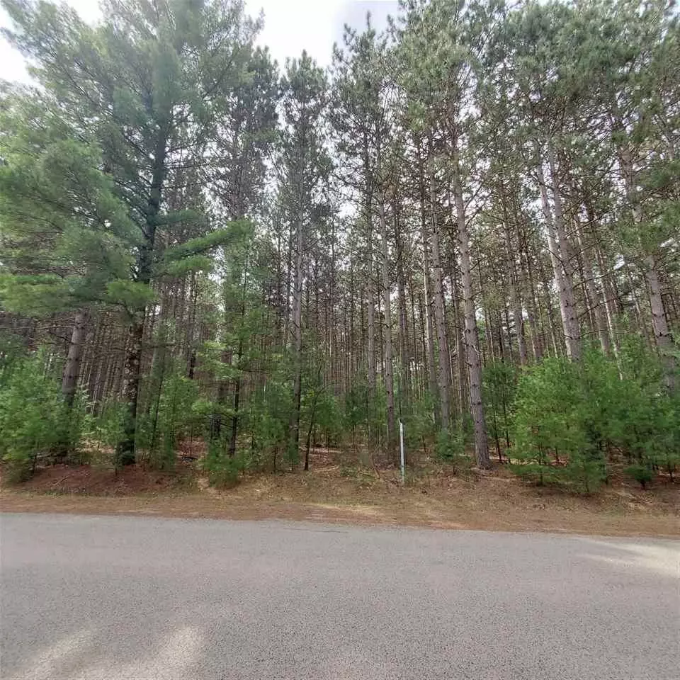 Hancock, WI 54943,DEER PATH