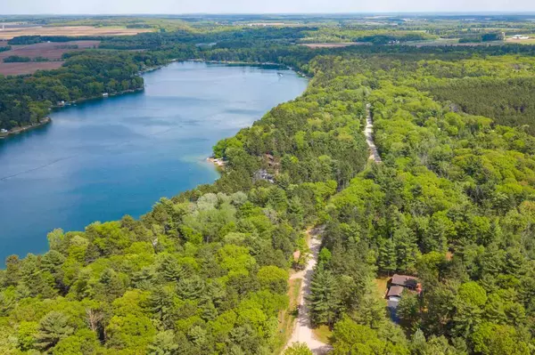 Hancock, WI 54943,DEER PATH