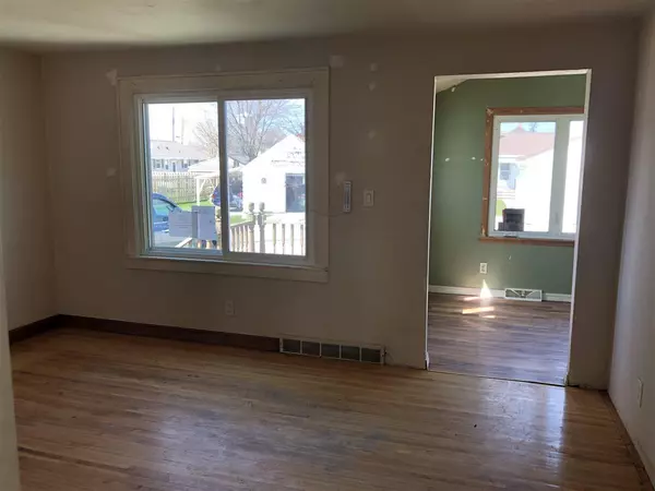 Two Rivers, WI 54241,2349 8TH STREET