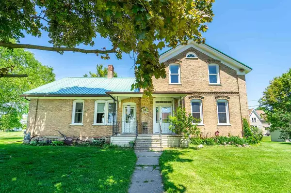 3191 MILL ROAD, Greenleaf, WI 54126