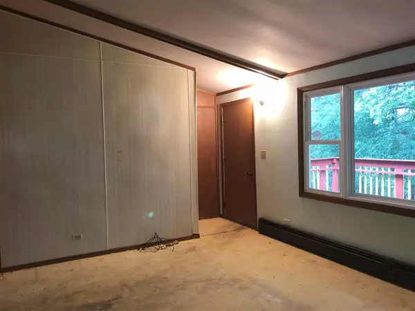 Iola, WI 54945,160 PINE TREE LANE