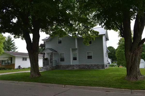 Bonduel, WI 54107,215 1ST STREET