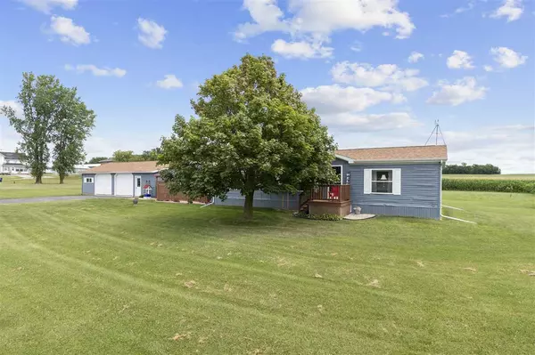N5244 STATE ROAD, Black Creek, WI 54106