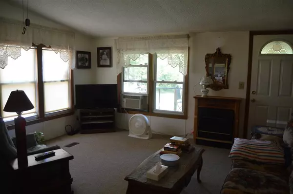 Weyauwega, WI 54983,E6607 HWY X