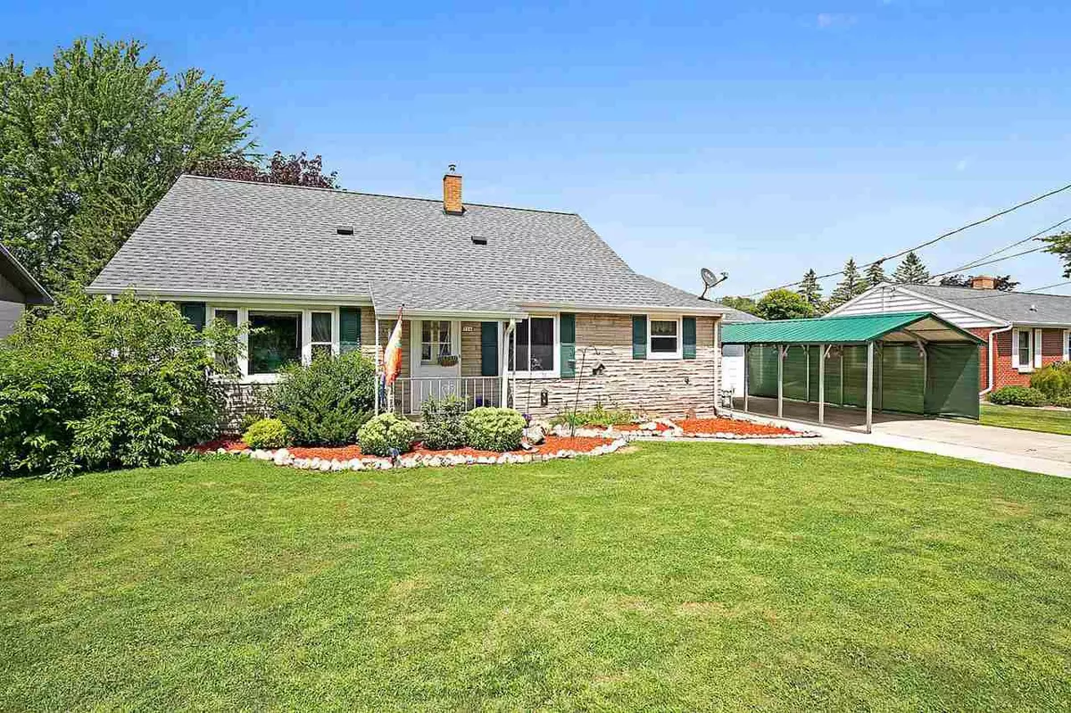 Reedsville, WI 54230,714 MENASHA STREET