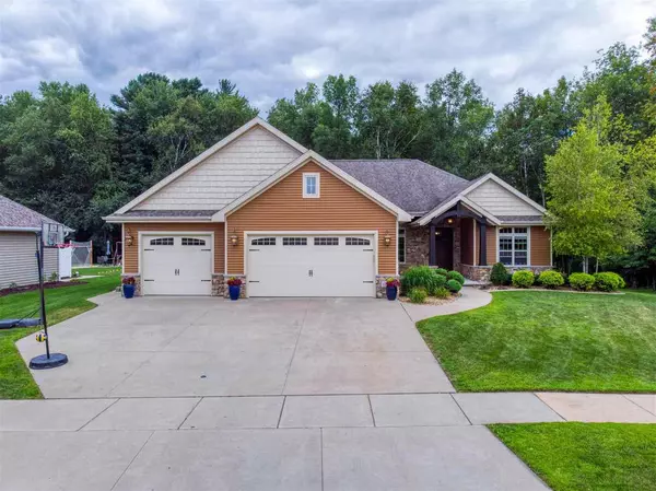 1235 FOLKESTONE DRIVE, Howard, WI 54313