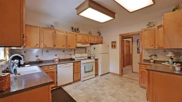 Iola, WI 54945,140 MILL STREET