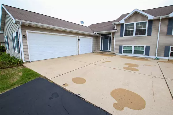 2674 SANDRA ROSE LANE, New Franken, WI 54229