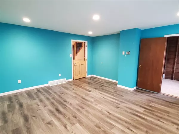 Scandinavia, WI 54977,110 WEST STREET